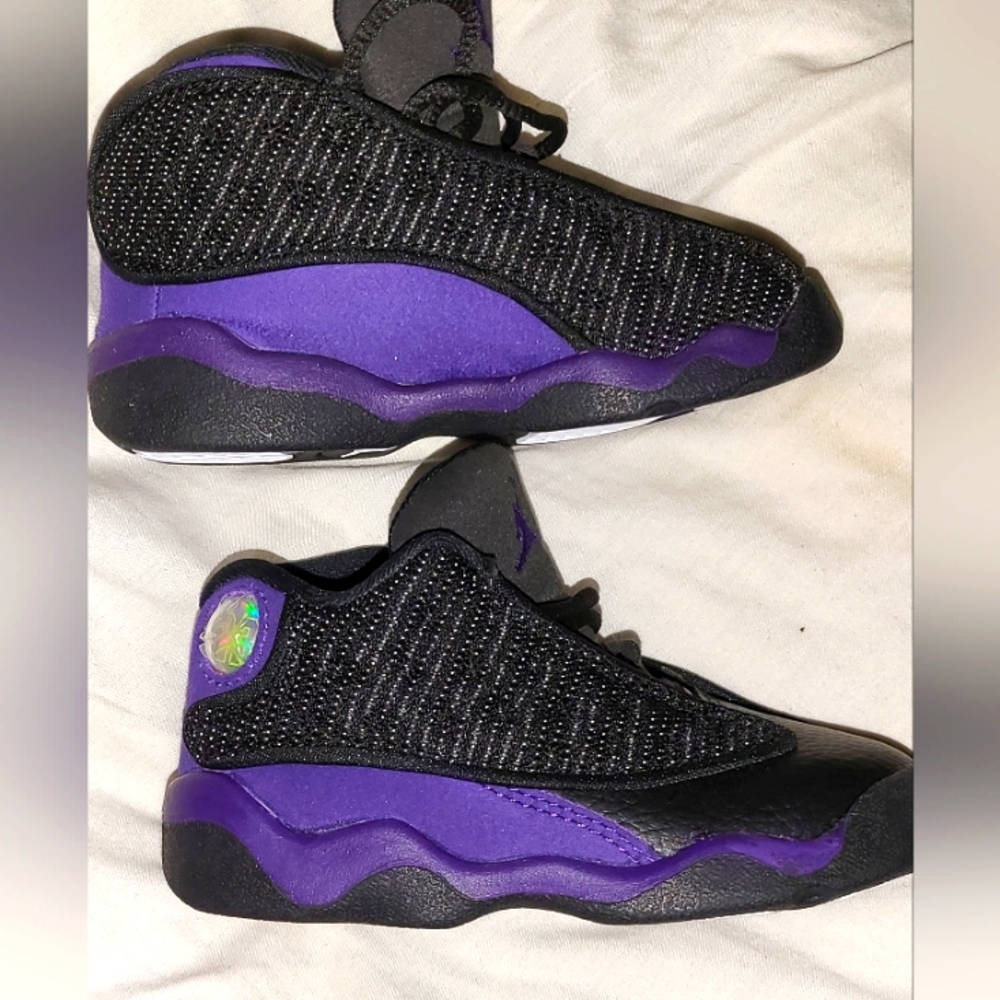 **RARE**NEW 💯 AUTHENTIC NIKE JORDAN 13 RETRO PURPLE & BLACK CHILD/KIDS SIZE 7C